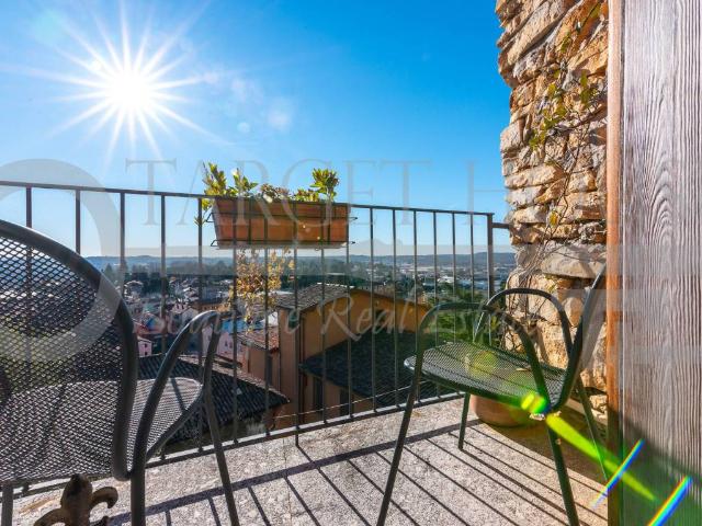Casa indipendente in vendita a Albavilla CO
