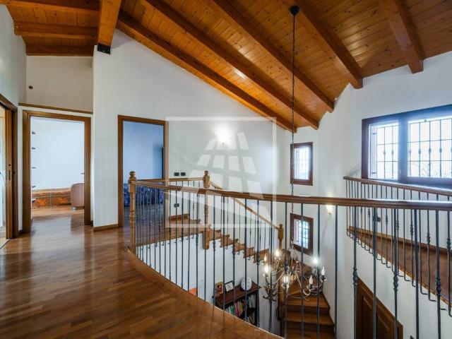 Casa indipendente in vendita a Albinea RE