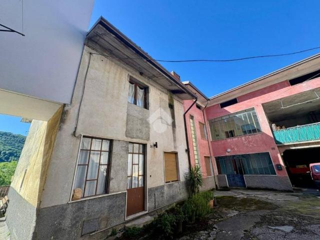 Casa indipendente in vendita a Albino BG