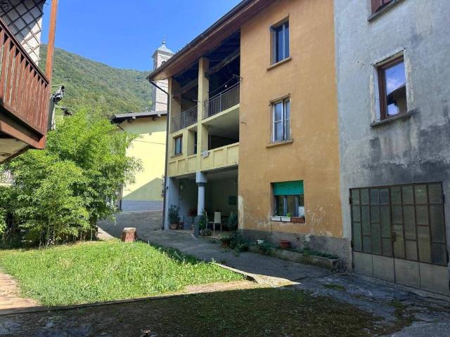 Casa indipendente in vendita a Albino BG
