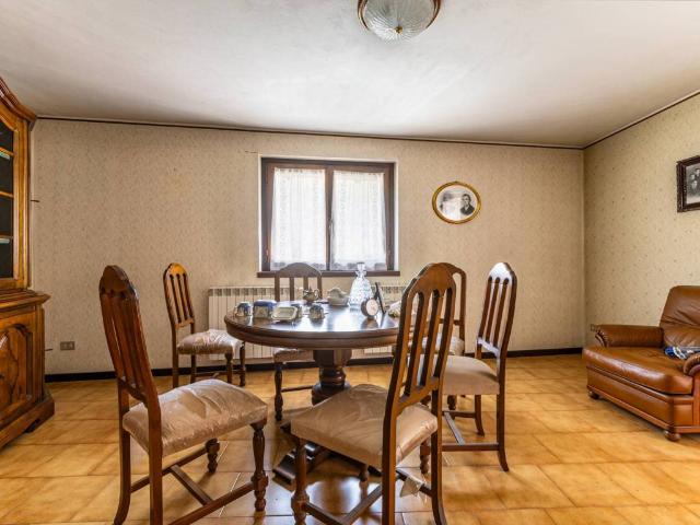 Casa indipendente in vendita a Albino BG