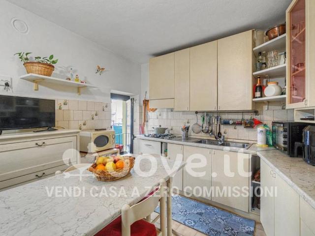 Casa indipendente in vendita a Albiolo CO