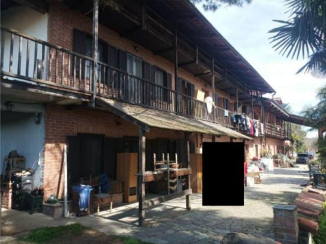Casa indipendente in vendita a Albiano d'Ivrea