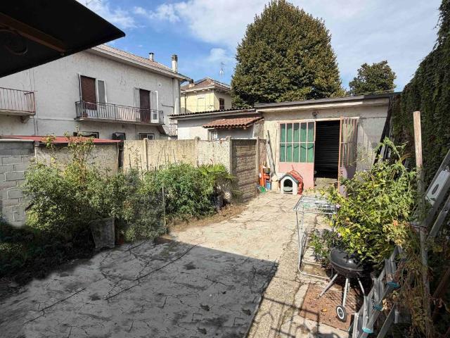 Casa indipendente in vendita a Albonese PV