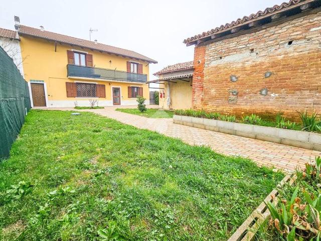 Casa indipendente in vendita a Alessandria