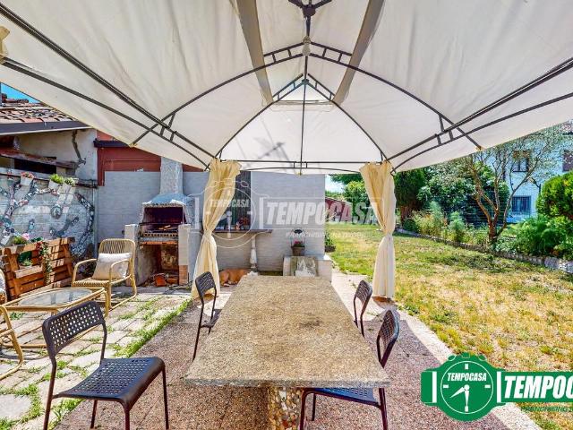 Casa indipendente in vendita a Alessandria