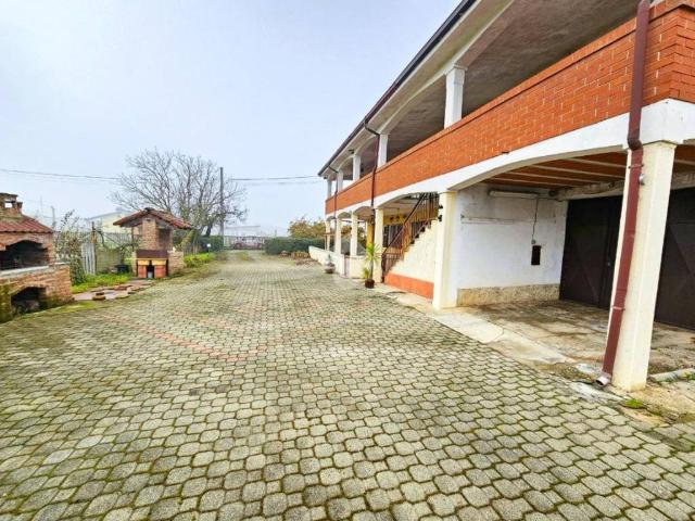 Casa indipendente in vendita a Alessandria AL