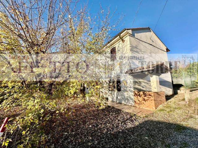 Casa indipendente in vendita a Alessandria AL