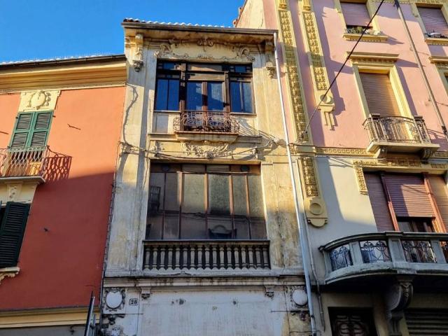 Casa indipendente in vendita a Alessandria AL