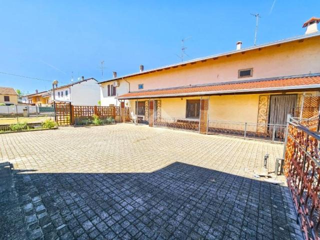 Casa indipendente in vendita a Alessandria AL