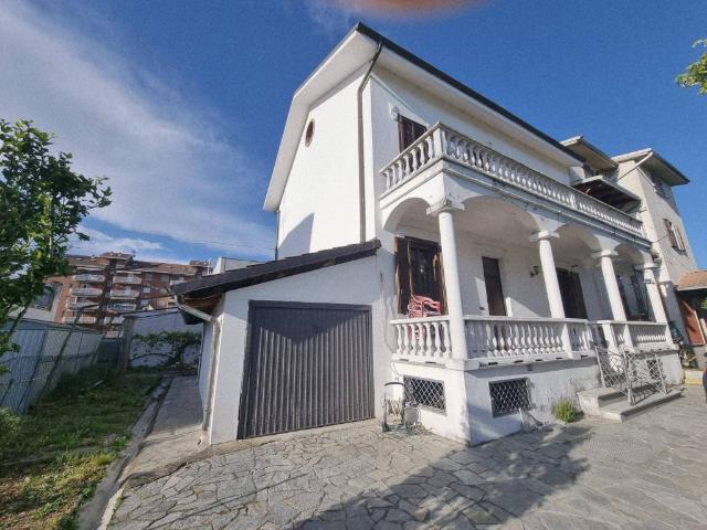 Casa indipendente in vendita a Alessandria AL
