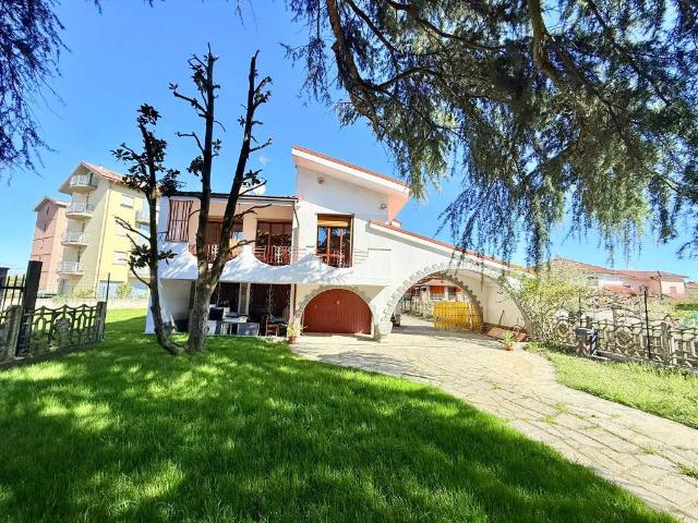 Casa indipendente in vendita a Alessandria AL