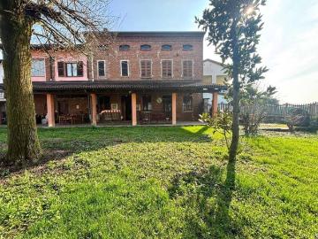 Casa indipendente in vendita a Alessandria AL