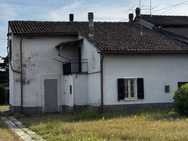 Casa indipendente in vendita a Alessandria AL