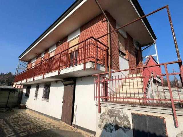 Casa indipendente in vendita a Alessandria AL