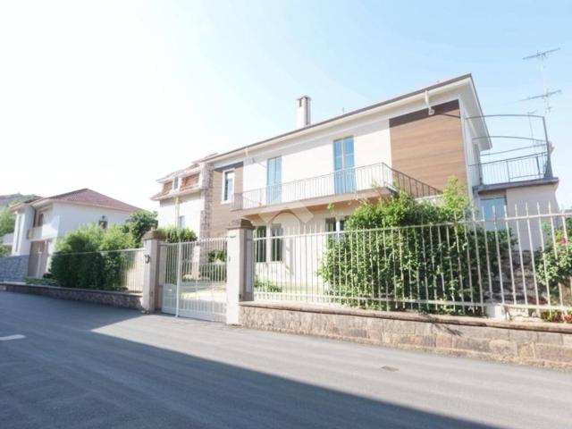 Casa indipendente in vendita a Alessandria AL