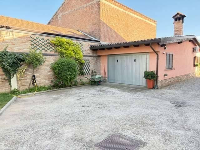 Casa indipendente in vendita a Alessandria AL