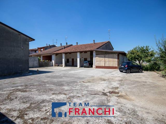 Casa indipendente in vendita a Alfianello BS
