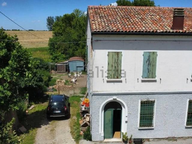 Casa indipendente in vendita a Alfonsine RA