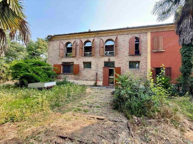 Casa indipendente in vendita a Alfonsine RA