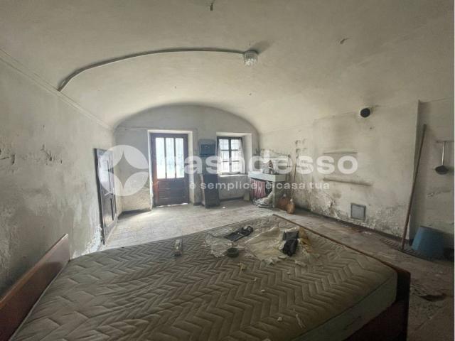 Casa indipendente in vendita a Alice Castello VC