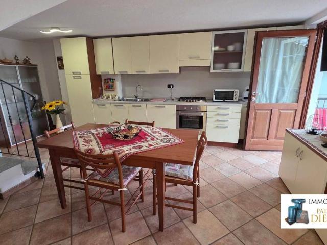 Casa indipendente in vendita a Allein AO