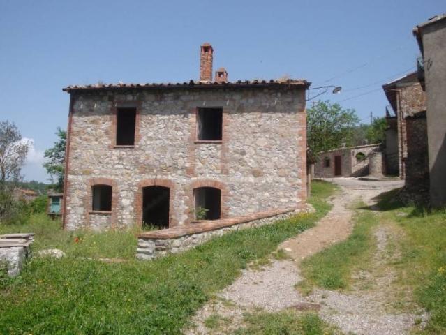 Casa indipendente in vendita a Allerona TR