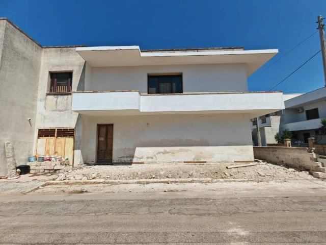 Casa indipendente in vendita a Alliste LE