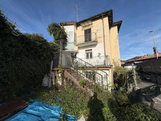 Casa indipendente in vendita a Almenno San Salvatore BG