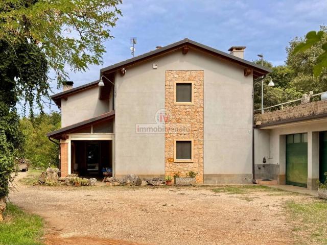 Casa indipendente in vendita a Alonte VI