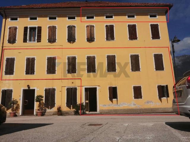 Casa indipendente in vendita a Alpago BL
