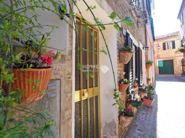 Casa indipendente in vendita a Appignano MC