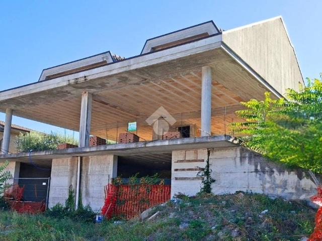 Casa indipendente in vendita a Appignano del Tronto AP