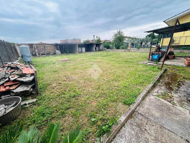 Casa indipendente in vendita a Aprilia LT