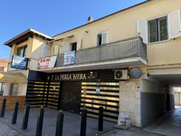 Casa indipendente in vendita a Aprilia LT