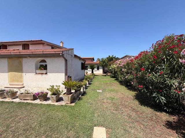 Casa indipendente in vendita a Aprilia LT
