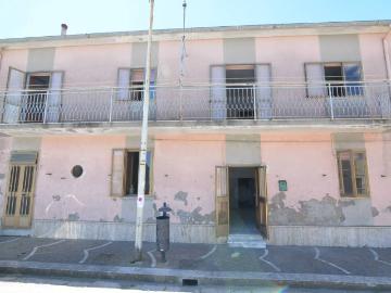 Casa indipendente in vendita a Aquilonia AV