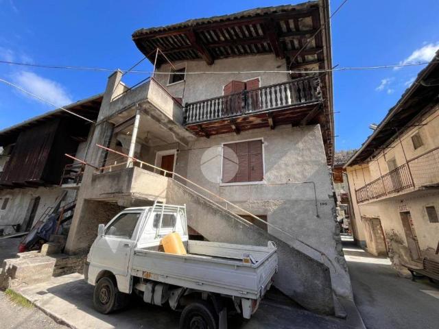 Casa indipendente in vendita a Arvier AO