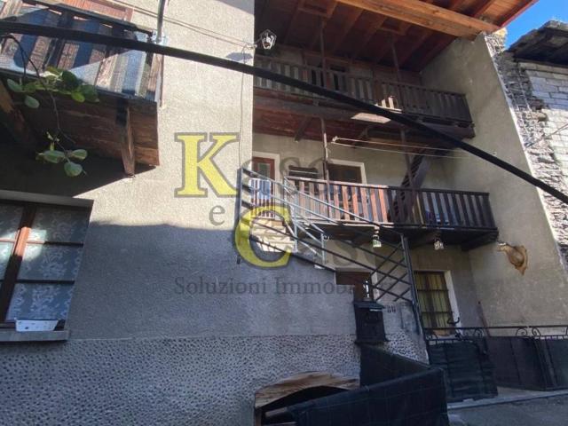 Casa indipendente in vendita a Arvier AO