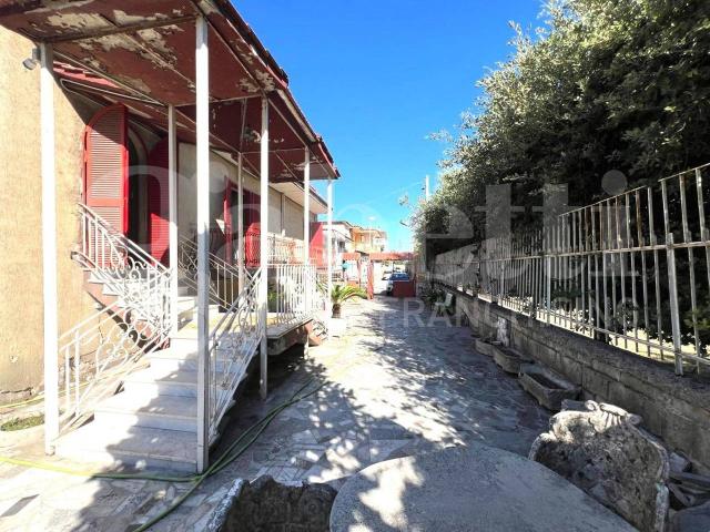 Casa indipendente in vendita a Arzano