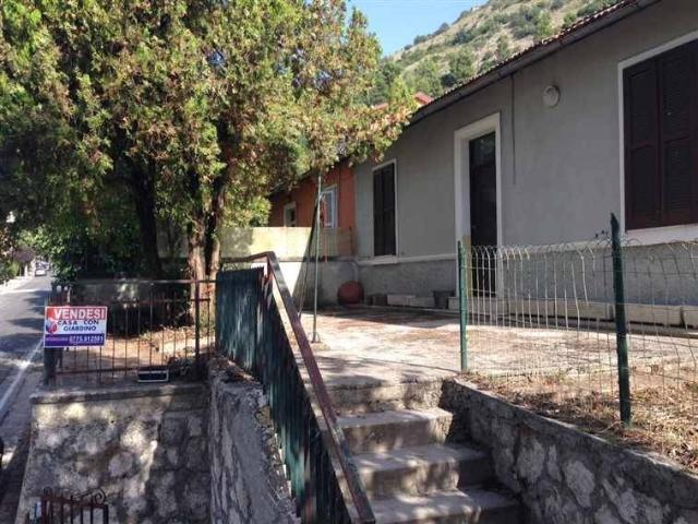 Casa indipendente in vendita a Arce FR