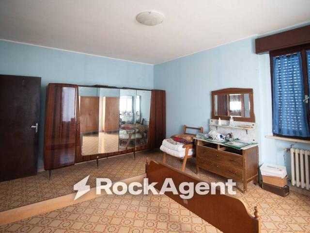 Casa indipendente in vendita a Arcevia AN
