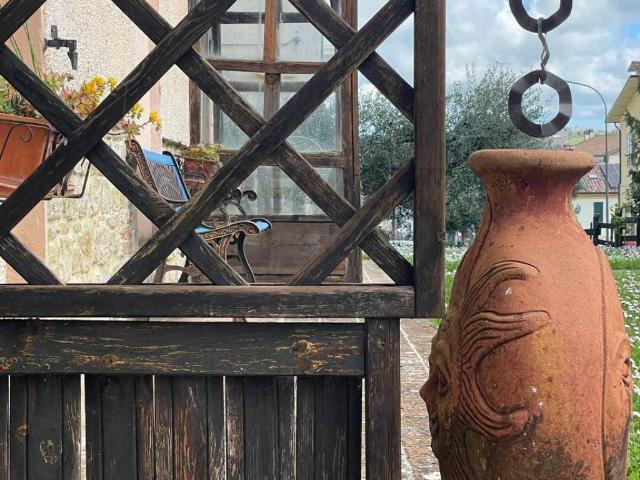 Casa indipendente in vendita a Arcevia AN
