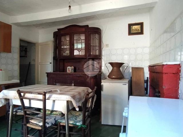 Casa indipendente in vendita a Arcinazzo Romano RM