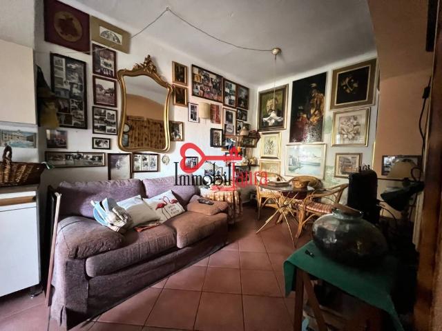 Casa indipendente in vendita a Arcisate VA
