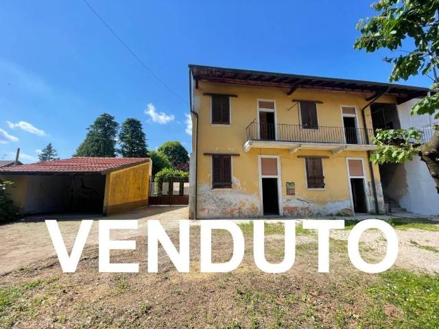 Casa indipendente in vendita a Arconate MI