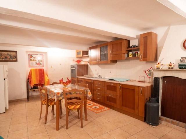Casa indipendente in vendita a Arcola SP