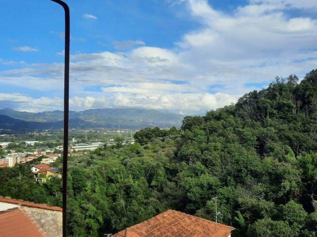 Casa indipendente in vendita a Arcola SP