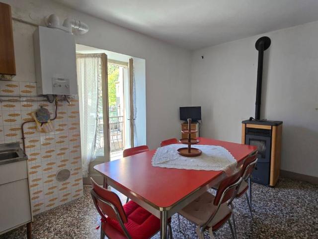 Casa indipendente in vendita a Ardesio BG