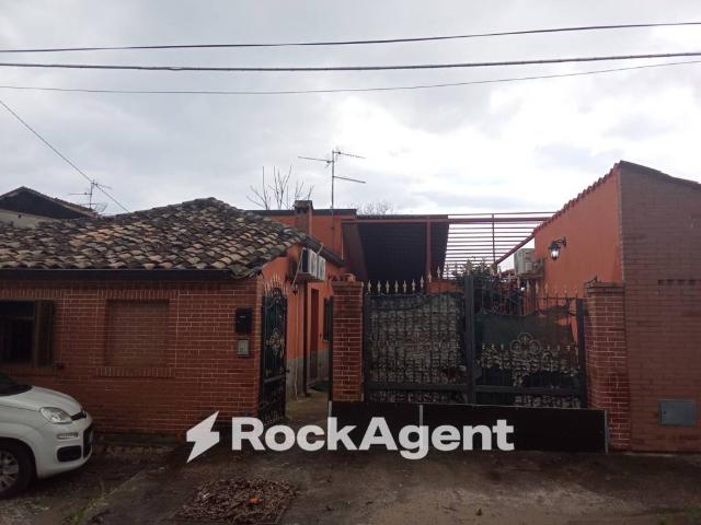 Casa indipendente in vendita a Ardore RC